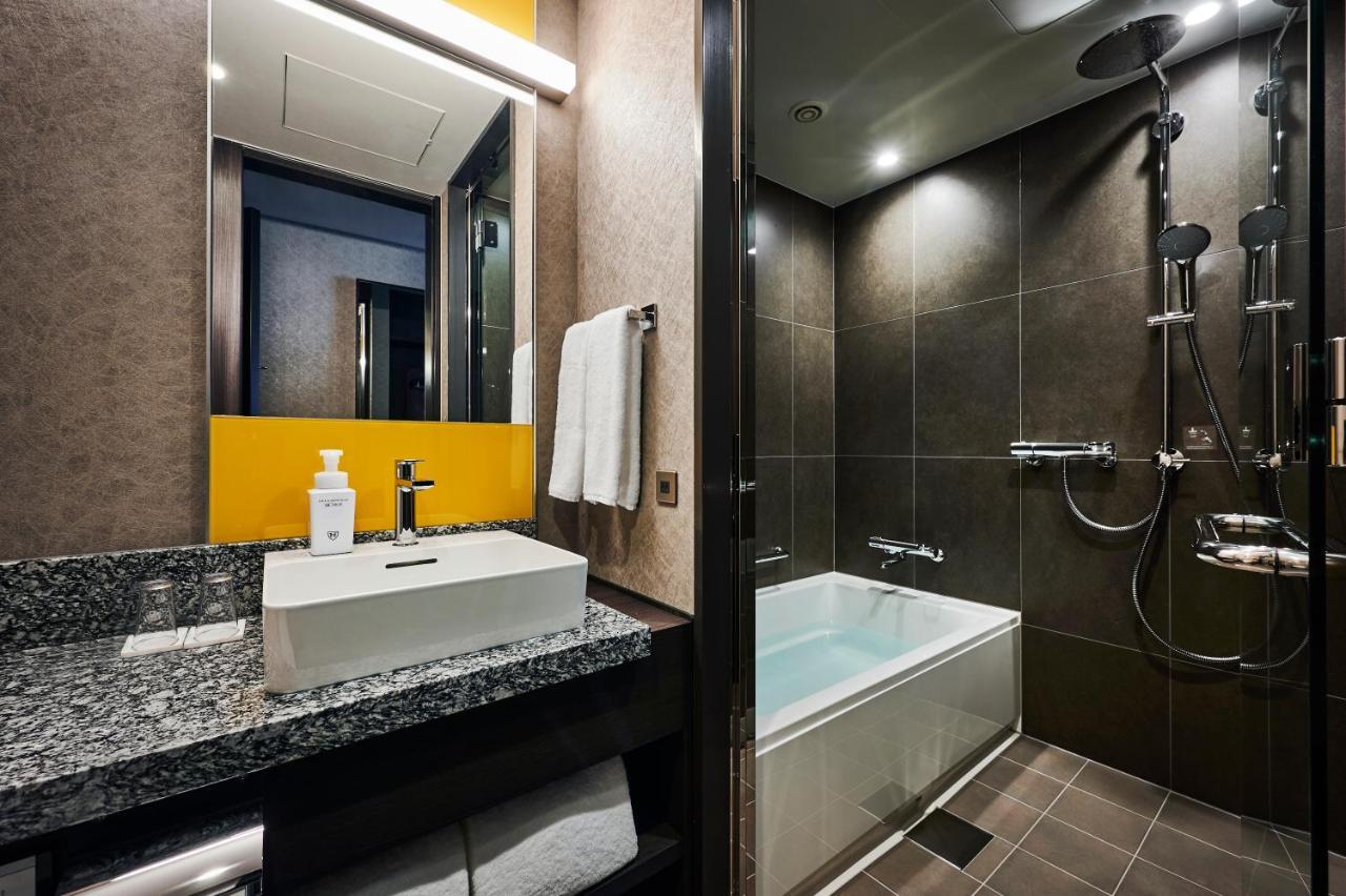 The Royal Park Iconic Midosuji Hotel 5*